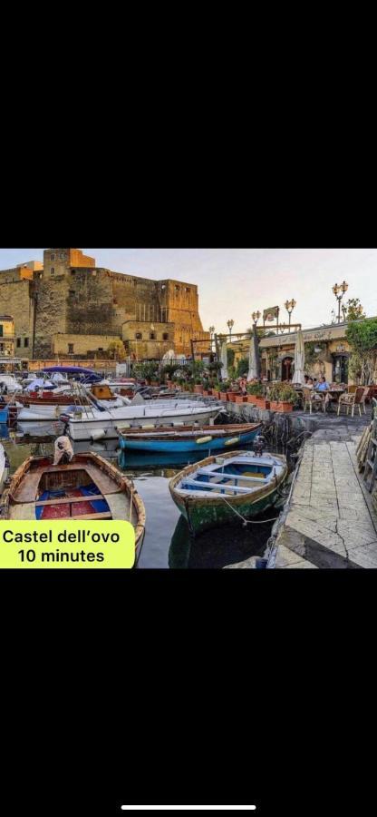 La Dimora Dei Borboni Bed and Breakfast Napoli Eksteriør billede