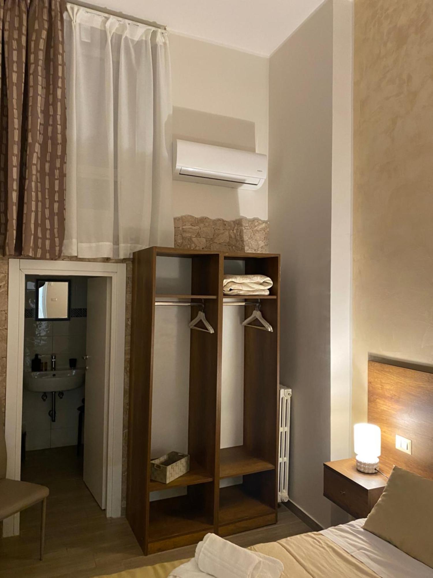 La Dimora Dei Borboni Bed and Breakfast Napoli Eksteriør billede