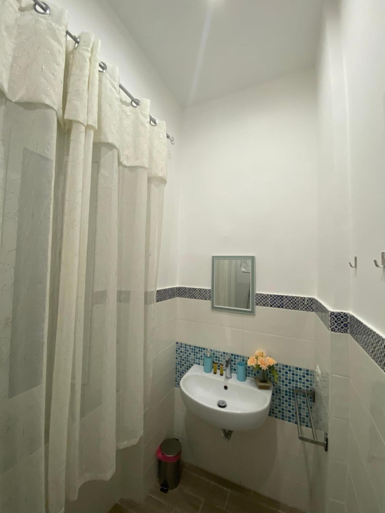 La Dimora Dei Borboni Bed and Breakfast Napoli Eksteriør billede