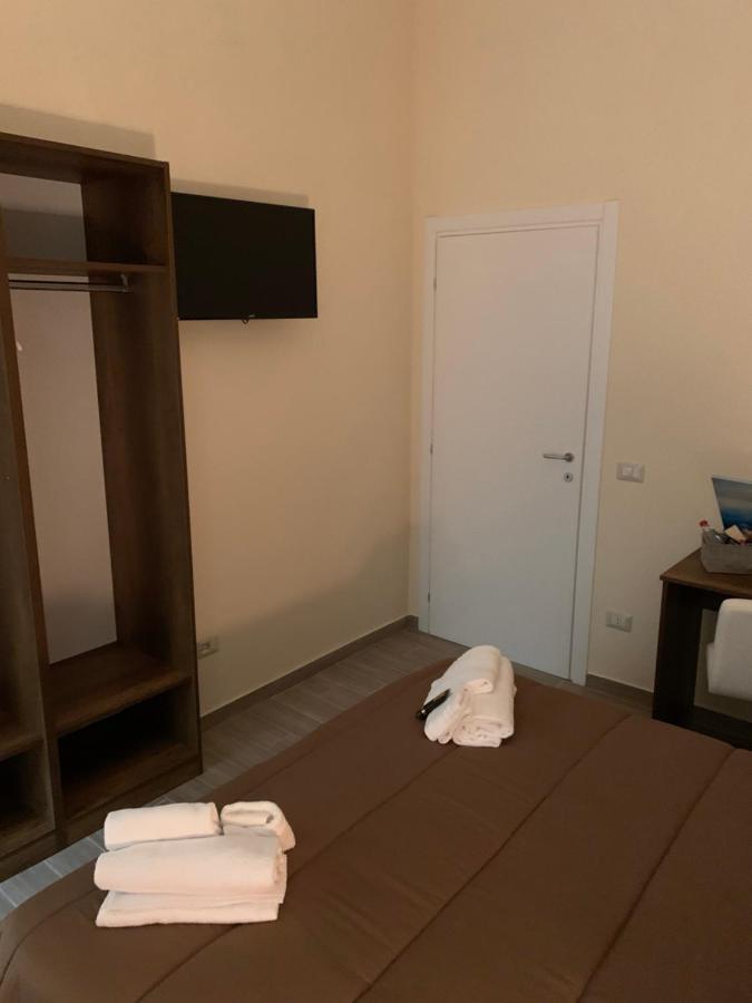 La Dimora Dei Borboni Bed and Breakfast Napoli Eksteriør billede